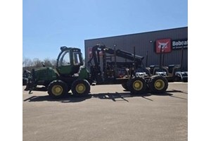 2013 John Deere 1210E  Forwarder